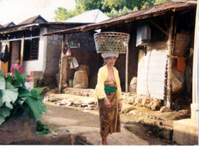 Menelusuri Kehidupan Desa Bali AgA SELAMAT DATANG DI 